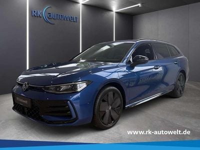Gebraucht VW Passat R-line 177 PS (130 kW) 2025 Blau Kombi