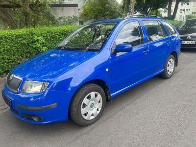 Blau Gebraucht 2006 Skoda Fabia Cool Edition Kleinwagen | 2.700 € (Etwas zu teuer)