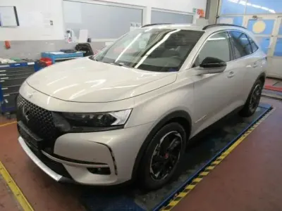 Gebraucht DS Automobiles DS7 Crossback Performance Line Plus 224 PS (164 kW) 2022 Grau SUV