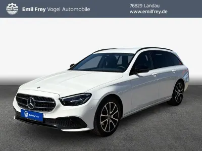 Gebraucht Mercedes E200 Avantgarde 160 PS (117 kW) 2023 Weiß Kombi