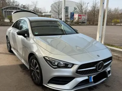Gebraucht Mercedes CLA180 AMG line 136 PS (100 kW) 2022 Silber Limousine