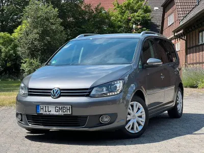 Gebraucht VW Touran Highline 170 PS (125 kW) 2012 Grau Van / Kleinbus
