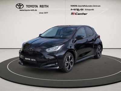 Neu Toyota Yaris Hybrid 117 PS (86 kW) 2025 Black mica / ink Limousine