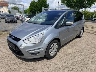 Gebraucht Ford S-MAX Trend 140 PS (102 kW) 2011 Silber Van / Kleinbus