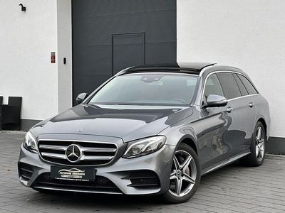 Grau Gebraucht 2019 Mercedes E300 AMG line Limousine | 30.800 € (Fairer Preis)