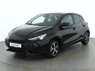 Second-hand MG MG3 Luxury 194 CP (142 kW) 2025 Negru Hatchback
