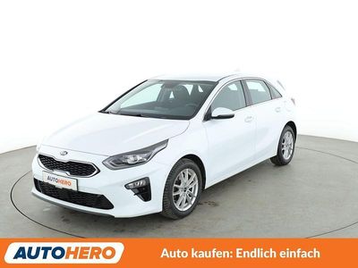 Gebraucht Kia Ceed Spirit 136 PS (100 kW) 2021 Weiß Kleinwagen