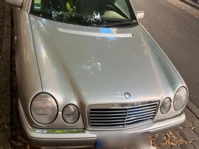 Gebraucht Mercedes E200