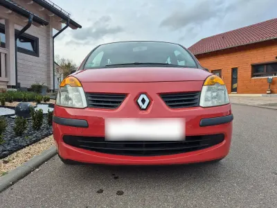 Używany Renault Modus 75 KM (55 kW) 2005 Czerwony Minivan