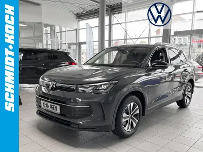 Neu VW Tiguan 150 PS (110 kW) 2026 Delfingrau (grau) SUV