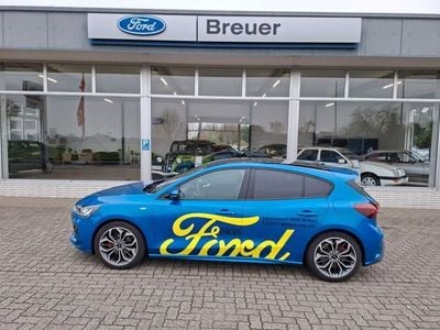 Gebraucht Ford Focus ST-Line 155 PS (114 kW) 2023 Dynamikblau Limousine