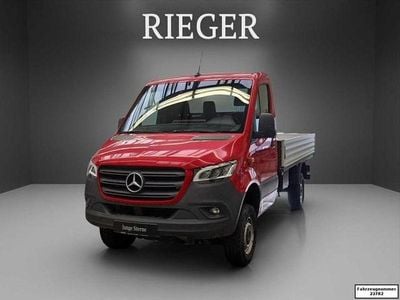 Rot Gebraucht 2023 Mercedes Sprinter Van | 41.531 €