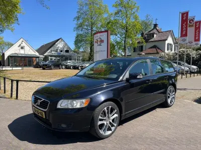 Usata Volvo V50 179 CV (131 kW) 2008 Nero Station wagon