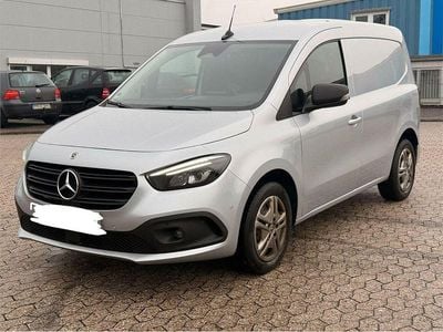 Gebraucht Mercedes Citan 112 116 PS (85 kW) 2022 Silber Van / Kleinbus