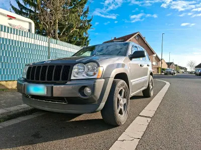 Gebraucht Jeep Grand Cherokee 218 PS (160 kW) 2006 Grau SUV