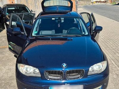 Second-hand BMW 118 85 CP (62 kW) 2010 Albastru Hatchback