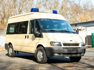 Używany Ford Transit 90 KM (66 kW) 2005 Beżowy Kombi