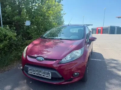 Gebraucht Ford Fiesta 82 PS (60 kW) 2009 Violet Kleinwagen