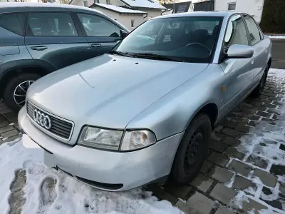 Gebraucht Audi A4 101 PS (74 kW) 1997 Limousine