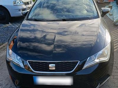 Second-hand Seat Leon 105 CP (77 kW) 2014 Negru Berlinǎ