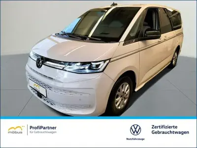 Gebraucht VW Multivan Style 150 PS (110 kW) 2023 Candyweiß Van / Kleinbus