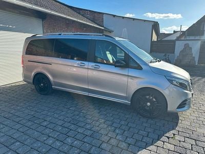 Usata Mercedes V250 190 CV (139 kW) 2018 Argento Monovolume