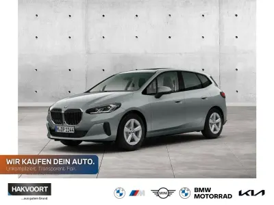 Gebraucht BMW 220 Active Tourer Luxury Line 170 PS (125 kW) 2022 Skyscraper grau Van / Kleinbus