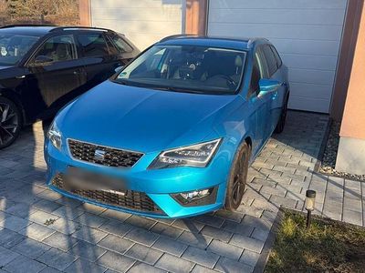 Blau Gebraucht 2016 Seat Leon ST Kombi | 10.000 € (Guter Preis)