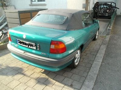 Gebraucht Opel Astra Cabriolet Edition 116 PS (85 kW) 1994 Blau Cabrio