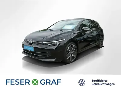 Gebraucht VW Golf VIII Style 150 PS (110 kW) 2025 Grenadillschwarz metallic Limousine