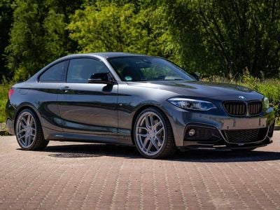 BMW 230