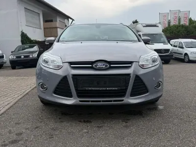 Gebraucht Ford Focus Titanium 140 PS (102 kW) 2014 Silber Kombi