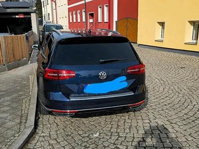 Gebraucht VW Passat R-line 239 PS (175 kW) 2015 Blau Kombi