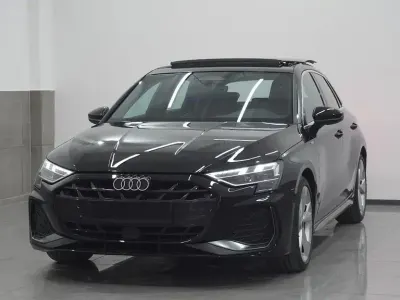 Gebraucht Audi A3 S-Line 150 PS (110 kW) 2025 Schwarz Limousine