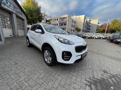 Weiß Gebraucht 2016 Kia Sportage Vision SUV | 11.499 € (Fairer Preis)