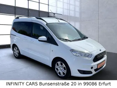 Usata Ford Tourneo Courier Trend 101 CV (74 kW) 2016 Bianco Monovolume