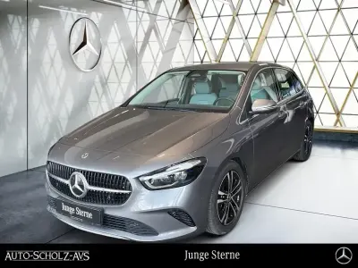 Gebraucht Mercedes B220 Progressive 190 PS (139 kW) 2024 Metalliclack mountaingrau Kleinwagen