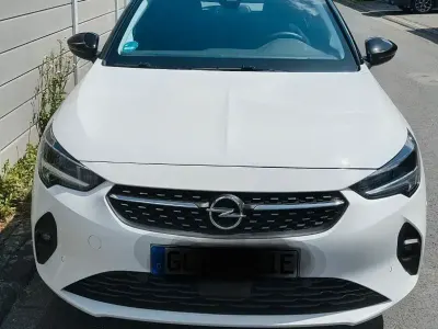 Gebraucht Opel Corsa-e Elegance 100 kW (136 PS) 2023 Weiß Kleinwagen