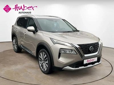 Gebraucht Nissan X-Trail Tekna 163 PS (119 kW) 2025 Silber SUV
