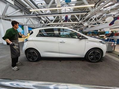 Gebraucht Renault Zoe LIMITED 80 kW (109 PS) 2019 Weiß Kleinwagen