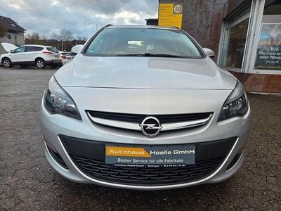 Gebraucht Opel Astra Edition 110 PS (80 kW) 2015 Silber Kombi
