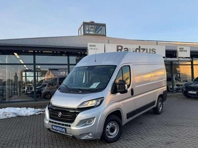 Gebraucht Fiat Ducato 140 PS (102 kW) 2021 Metallic aluminium grey Van