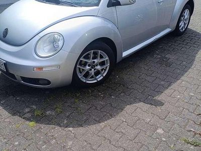Gebraucht VW New Beetle Cabriolet 102 PS (75 kW) 2006 Silber Cabrio