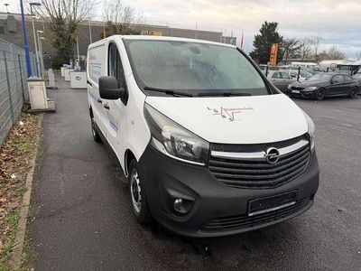 Gebraucht Opel Vivaro 116 PS (85 kW) 2016 Casabl/arctic/eisweiss/kaolin Van / Kleinbus