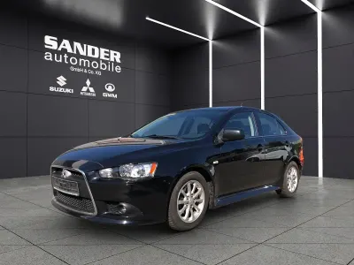 Gebraucht Mitsubishi Lancer 117 PS (86 kW) 2013 Schwarz Limousine