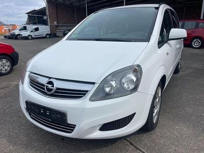 Gebraucht Opel Zafira Family 116 PS (85 kW) 2012 Weiß Van / Kleinbus