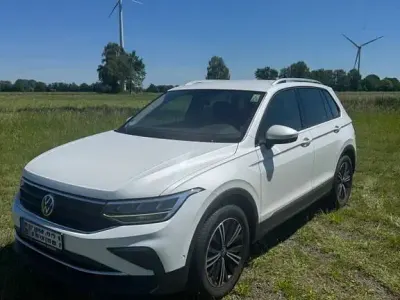 Gebraucht VW Tiguan Active 150 PS (110 kW) 2021 Weiß SUV