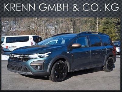 Grün Gebraucht 2025 Dacia Jogger Extreme Van / Kleinbus | 16.900 € (Superpreis)