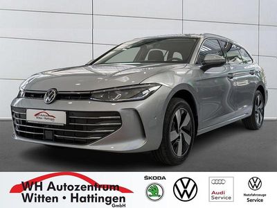 Neu VW Passat Pro 150 PS (110 kW) 2025 Oyster silver metallic Kombi