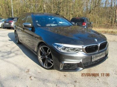 BMW M550